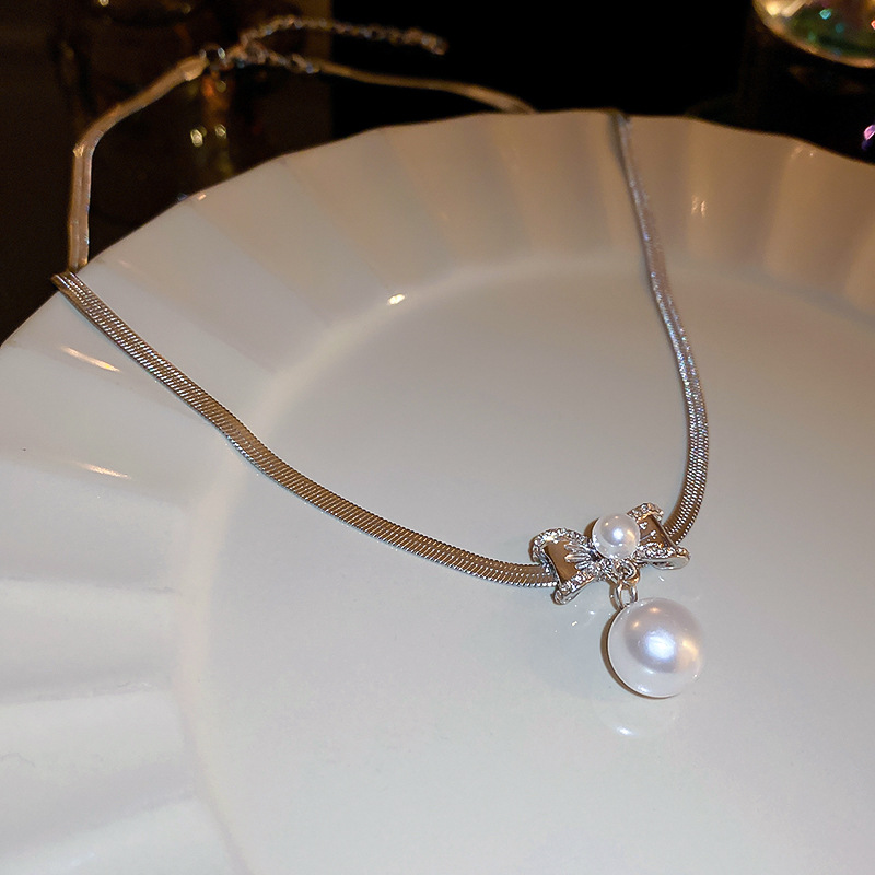 Koreanische Zirkonia-Perlenkette, Nischen-Schlüsselbeinkette im leichten Luxus-Stil, vielseitig einsetzbar für Herbst und Winter, High-End-Sinn_voghion.com