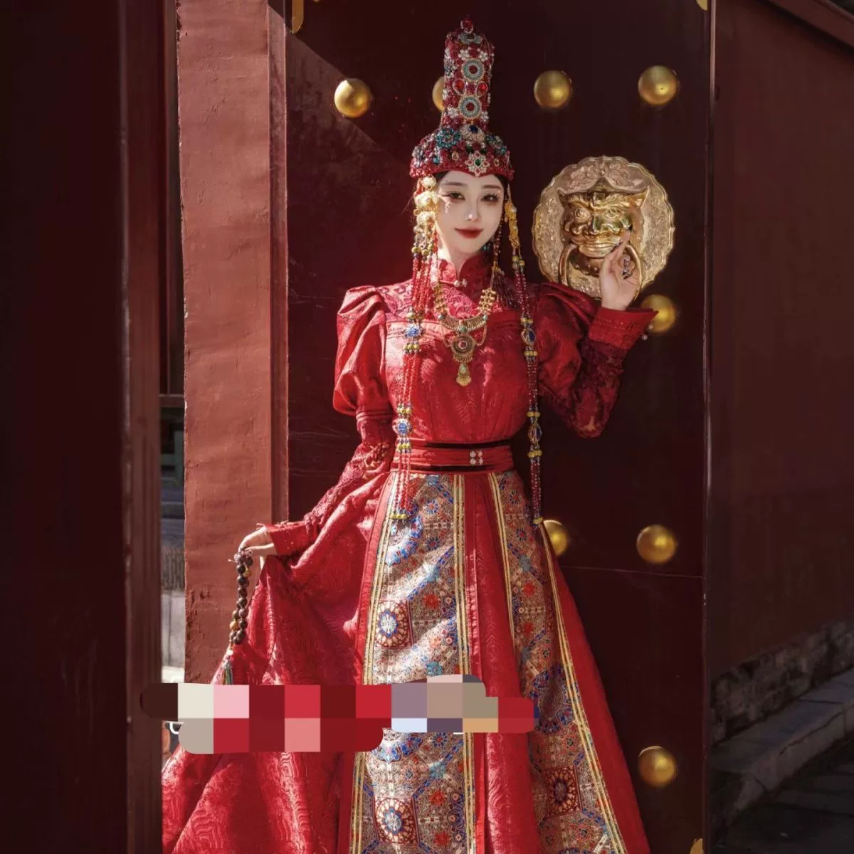 Костюм монгольской принцессы, этнический характерный костюм, свадебное платье, фотография девушки, Внутренняя Монголия, Дали, Тибет, фото путешествий