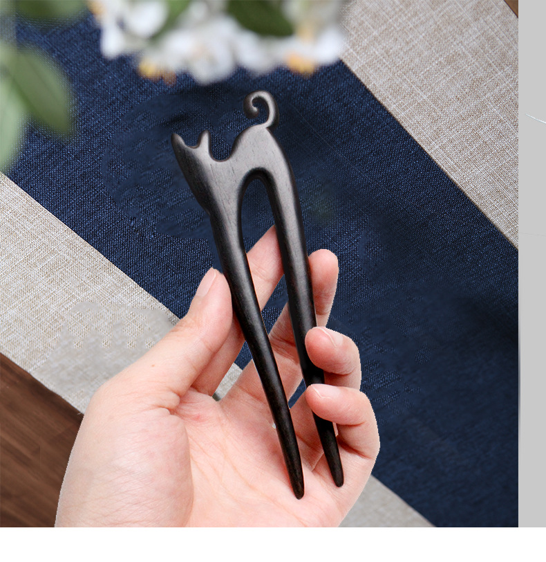 Retro style hairpin classical raccoon ethnic style hair accessories Chinese style green sandalwood Ebony handmade hairpin modern minimalist style
