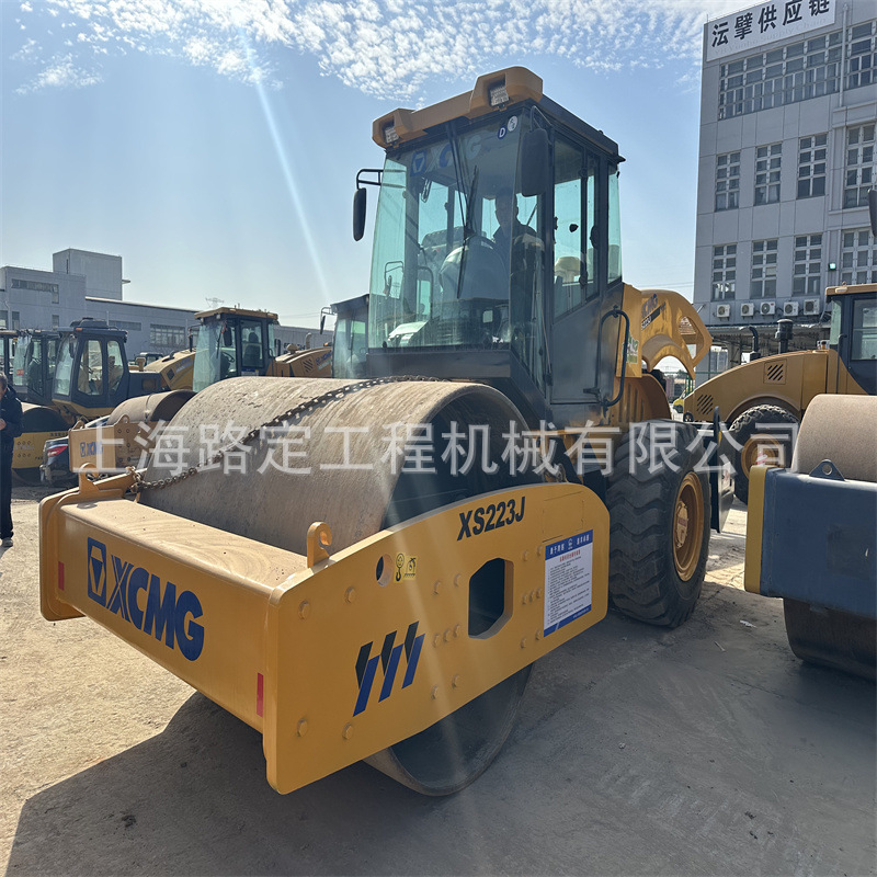 Export trade  徐工XS233J 203 20吨单钢轮压路机工厂直销价格优