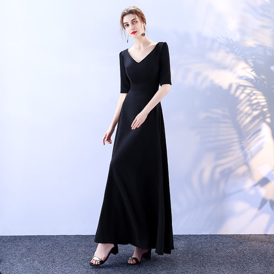 European and American Evening Dress 2024 New Slimming Party Host dress Black Long Choral Performance Dress