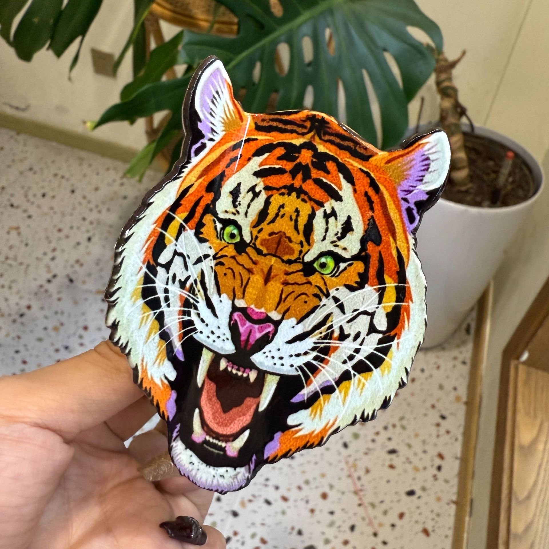 54g Weight Hair Claws Hair Accessories Type 1 Piece Quantity Casual, Daily Occasion Acrylic Material Lion, Jaguar, Tiger Pattern All Seasons Season Women's Gender Novelty Style Novelty Women's Lion Jaguar Tiger Arylic Hair Claws 3