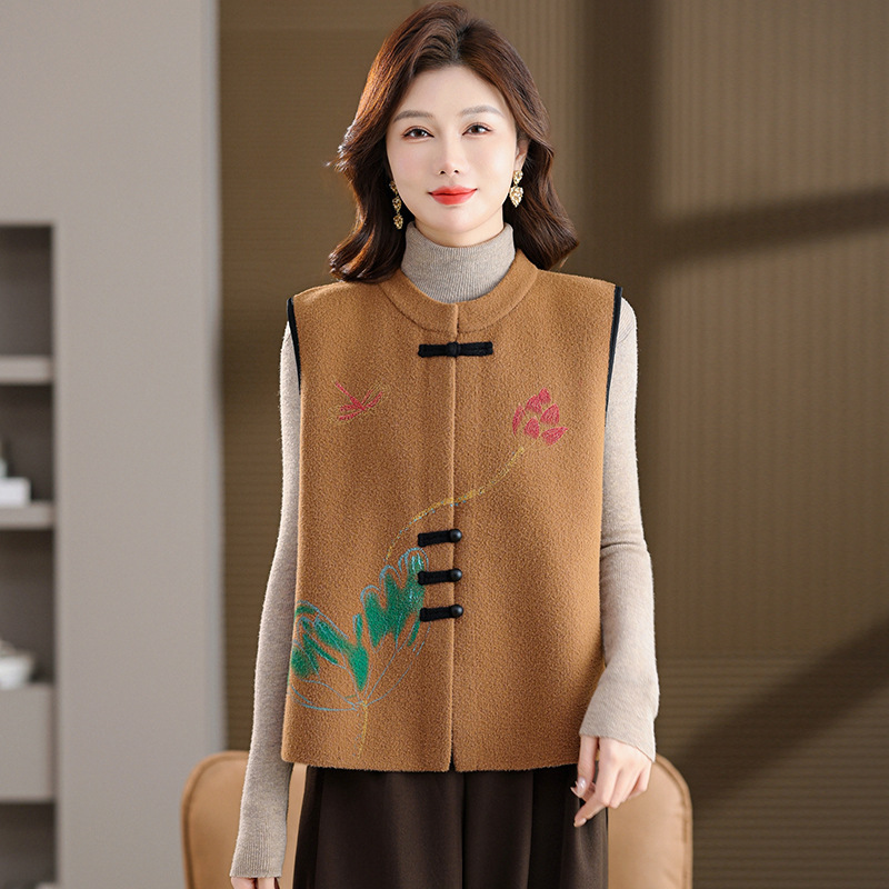 秋冬新款外套风妈妈装大码宽松开衫中老年女装时尚针织马甲，女装马甲，妃慕昵服饰