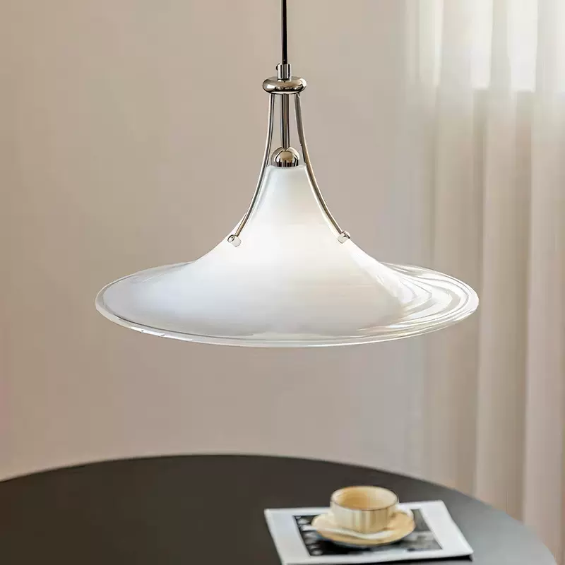 设计师餐厅吧台创意个性飞碟灯书房卧室咖啡厅装饰白玉兰玻璃吊灯