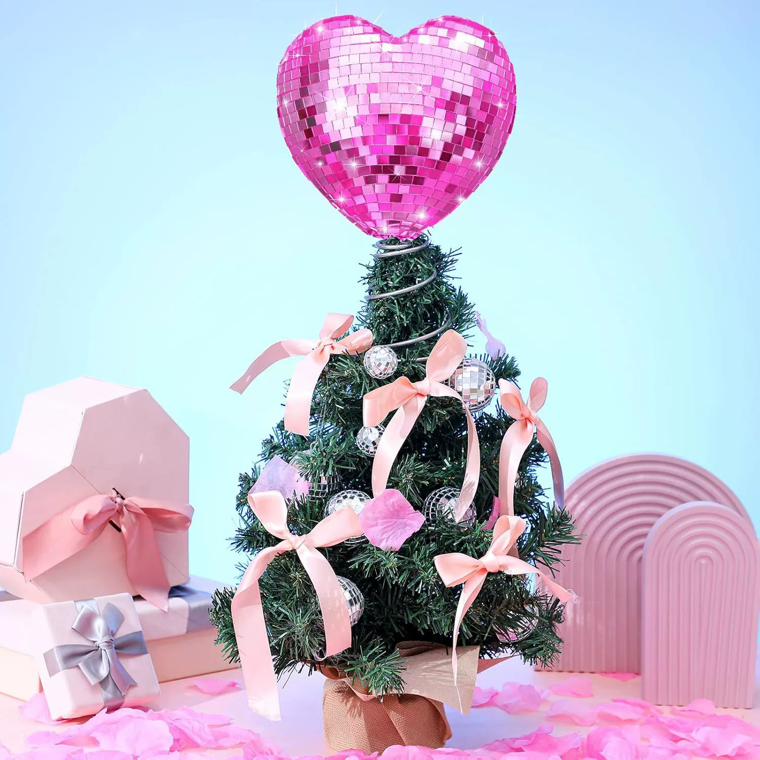 П}"Layout for St. Valentine's Day, pendant, decorations, mirror effect"