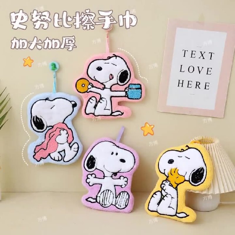 Snoopy Hand Towel Can Be Hung, Cartoon-Themed Small Hand Towel, Bathroom Coral Fleece Thick Absorbent Handkerchief