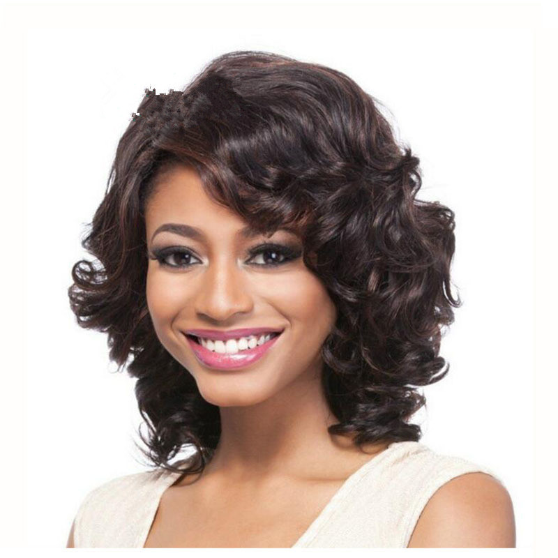Amazon nuevos productos cruzados venta caliente pelucas europeas y estadounidenses pelucas damas color gradiente rizos cortos pelucas de fibra química