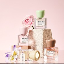 �W�Ͻz�ڵ�һ����Ůʿ��ˮ�����{ľ�|�����{������־Ù��ʖ|���{