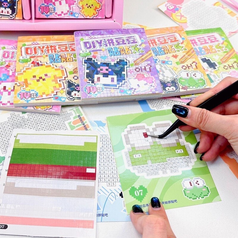 40 Pieces of Doudou Stickers, Doudou Mini Stickers, Portable Girl Toys, Cartoon Stickers, Dress-Up Stickers