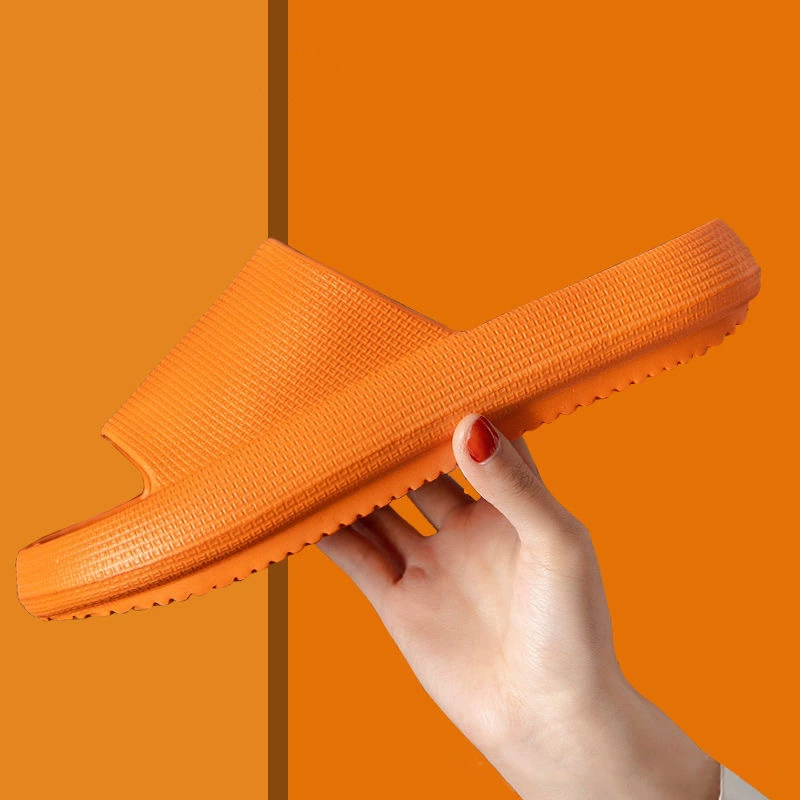 Дерьмо тапочек Мужские оптовые домашние летние дома толстые подошвы противоскользящие и вонючие бани холодные тапочки в ванной комнате