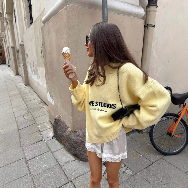 Loose Retro Lazy Style Letter Knitwear for Women Autumn and Winter 2025 New Pullover Yellow Knitwear Bottoming Top for Women