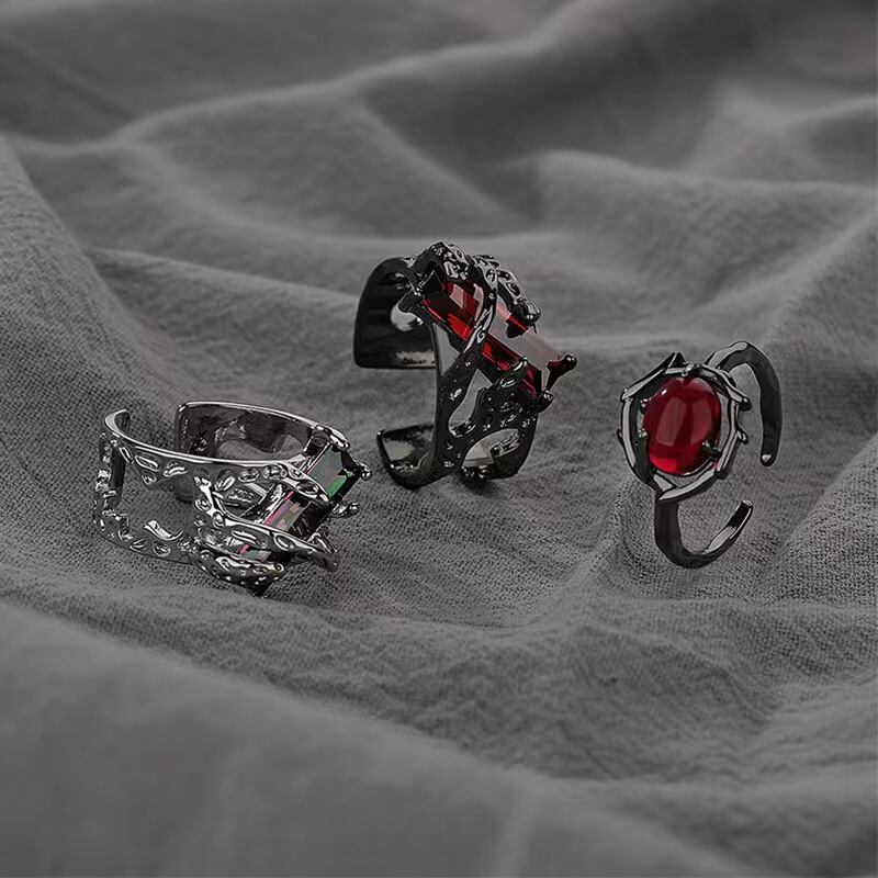 Vintage Ruby Ring for Men and Women Trendy Domineering Neutral Wind Texture Finger Ring Dark Lava Zircon Ring Vintage Ruby Ring for Men and Women Trendy Domineering Neutral Wind Texture Finger Ring Dark Lava Zircon Ring