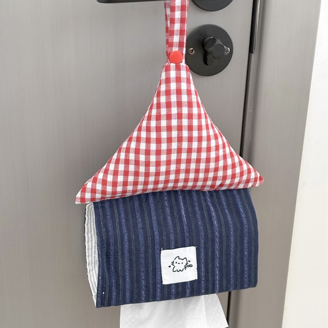 Red Grid House tissue box, new cute home decor style, hanging design, large capacity, car tissue bag.