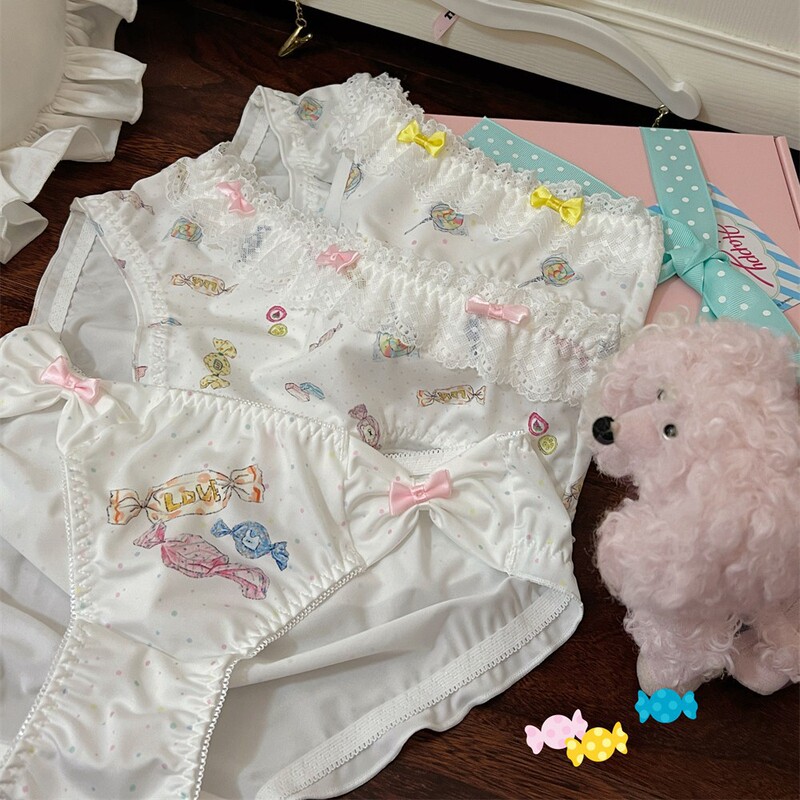 Childlike Candy Store Cute Lollipop Printed Milk Silk Comfortable and Close-Fitting Seamless Hip-Covering Student Underwear for Young Ladies