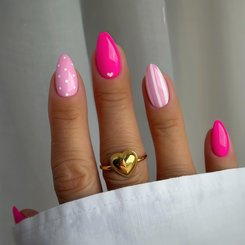 Pink Y2K Press-On Nails with Polka Dots and Vertical Stripes, Mini White Hearts, 24 Pieces of European and American Fashion Fake Nails Pink Y2K Press-On Nails with Polka Dots and Vertical Stripes, Mini White Hearts, 24 Pieces of European and American Fashion Fake Nails