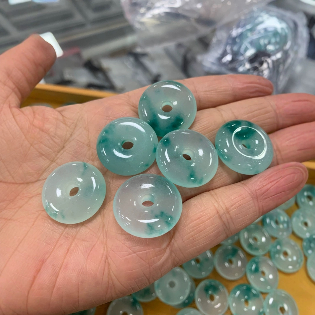 飘花平安扣石英岩玉翡翠飘花绿色挂件吊坠玉石礼品直播代发巴山翠
