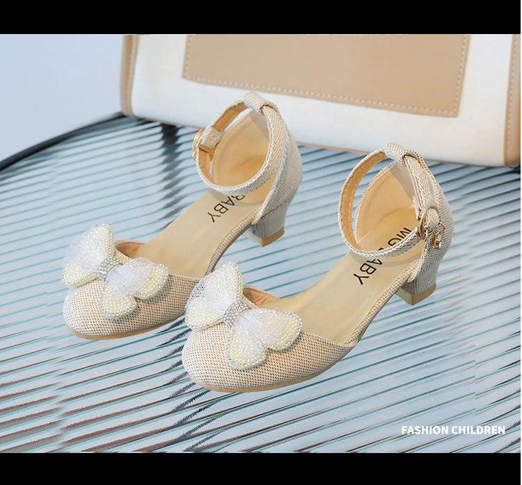 Scarpe di cristallo da ragazza con paillettes alla moda coreana Dolce fiocco Tacchi alti Principessa Estate Nuova tendenza delle scarpe per bambini_voghion.com