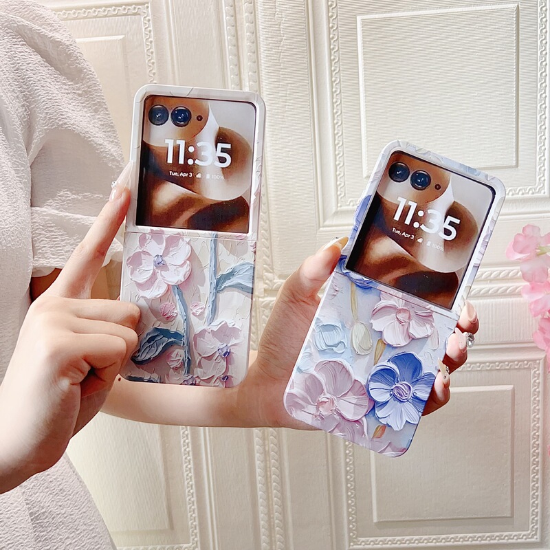 Suitable for Motorazr60Ultra Embossed Water Sticker Small Fresh Watercolor Flower Mobile Phone Case Razr50 Protective Case for Women