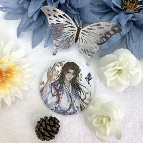 We will buy wine from the original friends and the surrounding anime tinplate cartoon badges brooches and pendants Xiao Chiye Shen Lanzhou