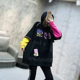 欧货潮牌连帽卫衣女2024春新款拼接AB袖彩色明线字母图标时尚上衣