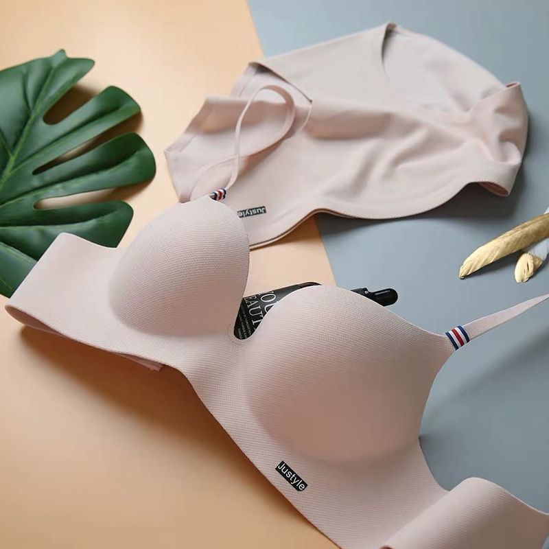 小胸一片式无钢圈少女上韩版学生女高中生无痕内衣聚拢英伦冰丝罩