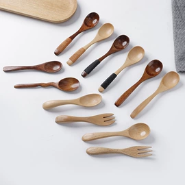 勺、调羹;烹饪勺铲;筷子