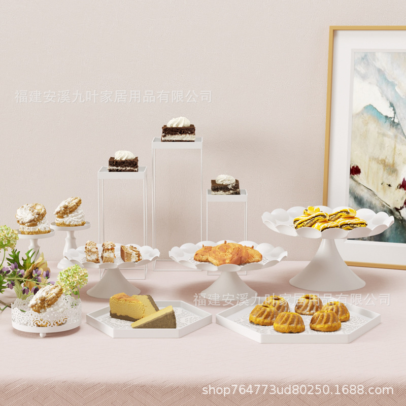 Combinación de soporte de pastel transfronterizo Bandeja de frutas de boda de fiesta de estilo europeo Mesa de postre Adornos Soporte de exhibición Bandeja de pastel Soporte alto image 5