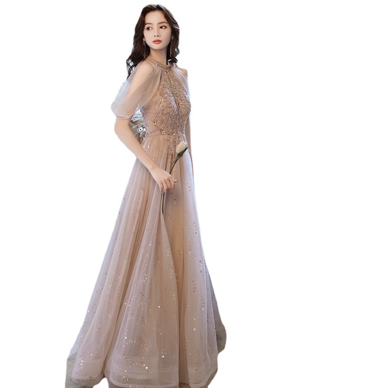 Vestido de noche color champán con un toque de hada, nuevo modelo 2026, elegante para banquetes, vestido de dama de honor para cumpleaños, vestido de anfitriona con un toque de alta calidad.