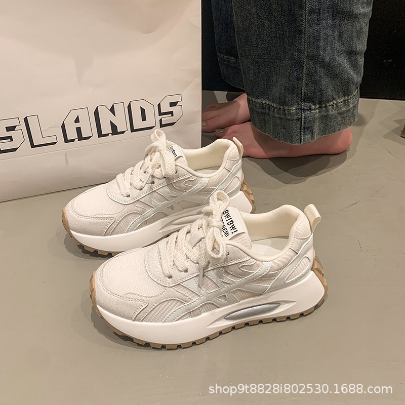 Zapatos de entrenamiento de estilo de primavera y verano de 2026 nuevos zapatos de altura retro ocio versátil con suela suave ligera y cómoda Agam