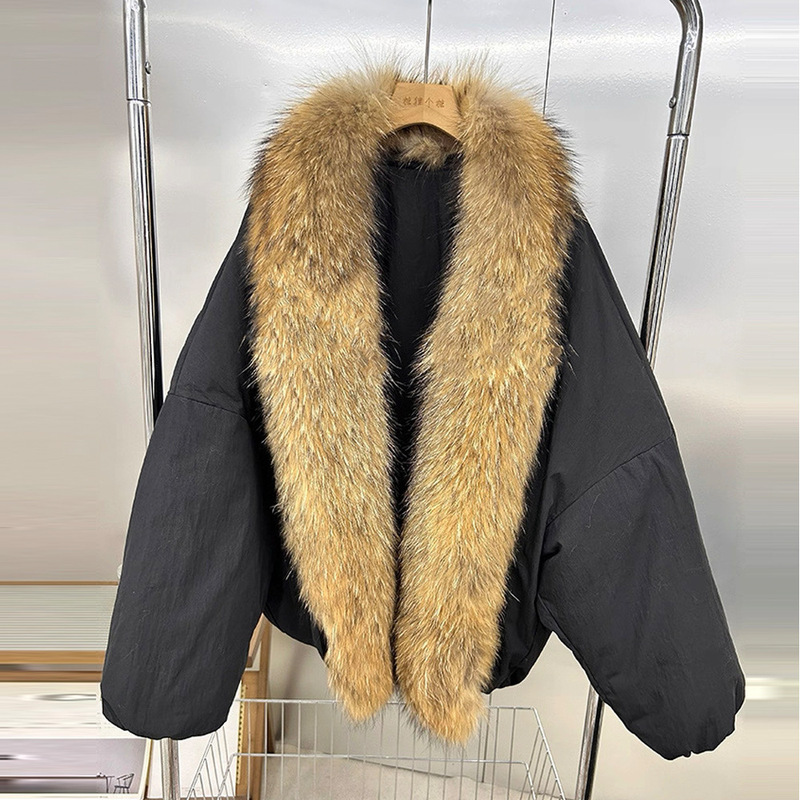 European Goods 2026 New Style Natural Wolf Fur 90 White Goose down Jacket Women's Short Loose Warm Fashionable Fur Coat European Goods 2026 New Style Natural Wolf Fur 90 White Goose down Jacket Women's Short Loose Warm Fashionable Fur Coat