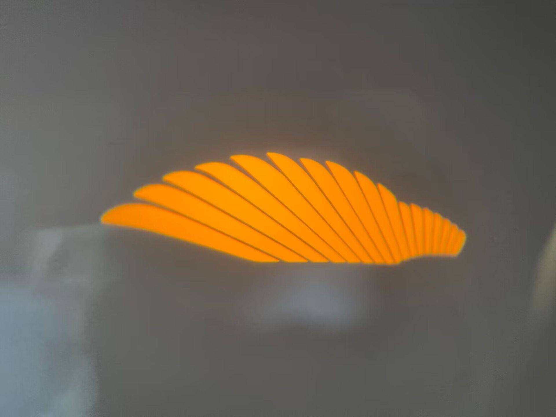 Venta directa de fábrica de luces de piso para motocicletas, luces de proyección de alas de ángel, luces de bienvenida, luces de alfombra, luces ambientales generales modificadas