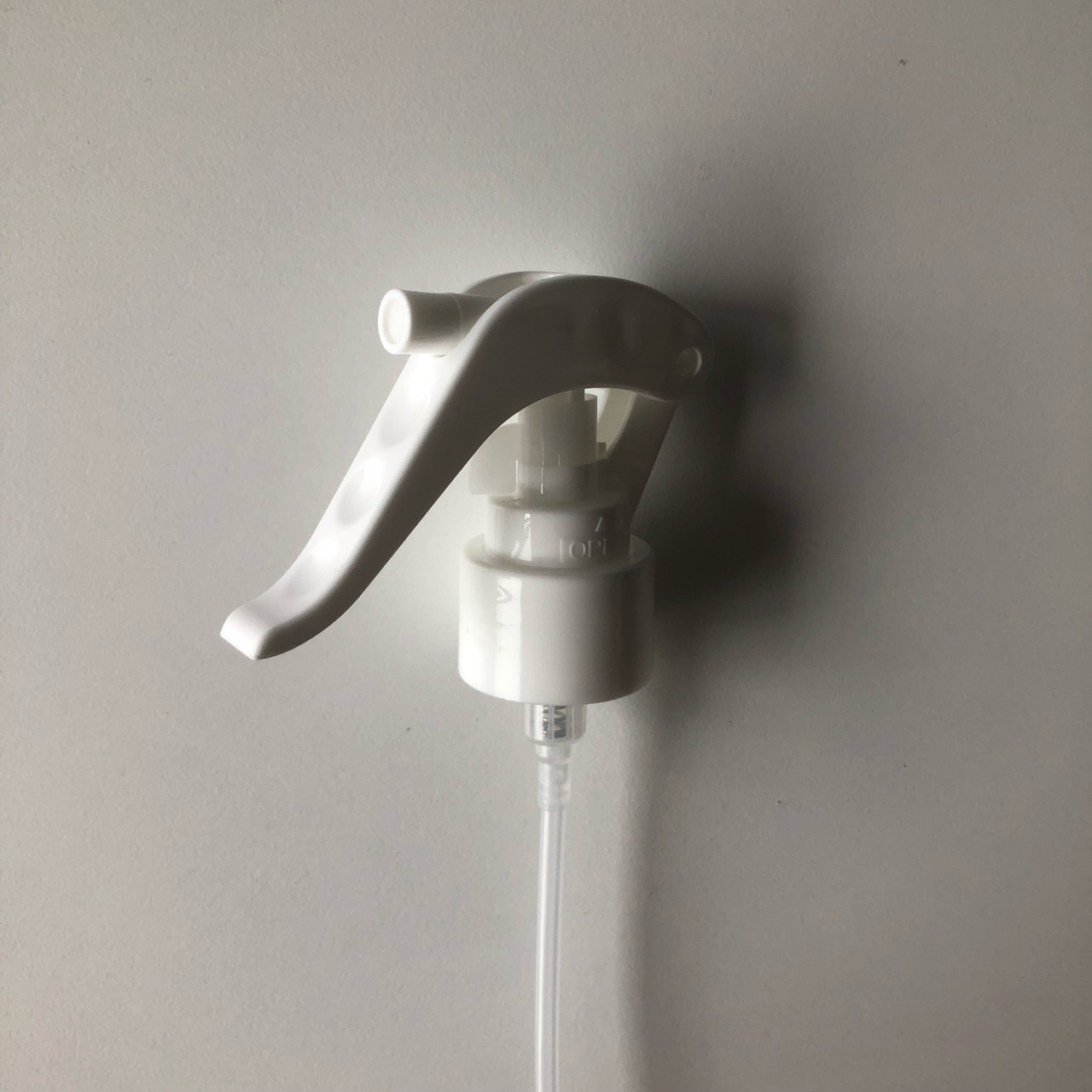 PP24/410 28/410小老鼠喷枪手扣式喷雾 消毒水喷雾喷头 方枪