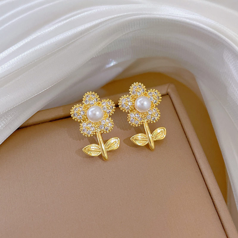 Parure collier et boucles d oreilles de luxe avec diamants_voghion.com