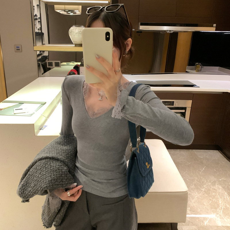 极简高级感白色蕾丝花边v领长袖t恤女2025新款早秋单穿气质小上衣|undefined