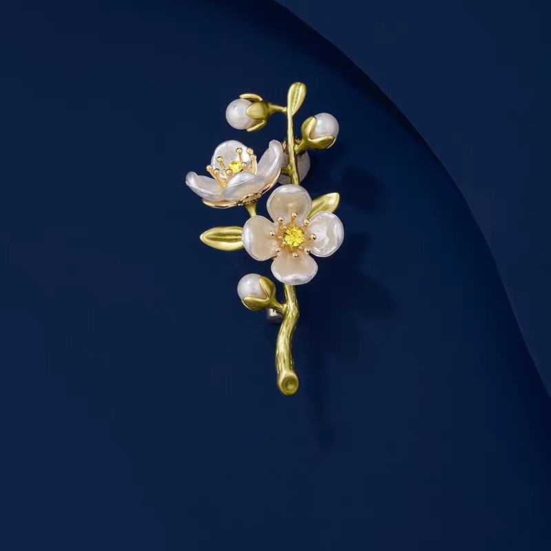 Japanese and Korean Style Jasmine Brooch, High-End Female Elegant Forest Flower Pearl Corsage, Literary and Fresh Style Accessories