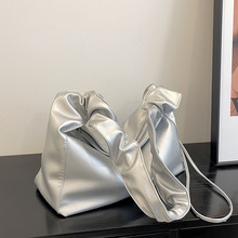 �羳�ް�ͨ�����ذ���Ů2026�����¿�߼��|������С���μ�Ҹ�°�