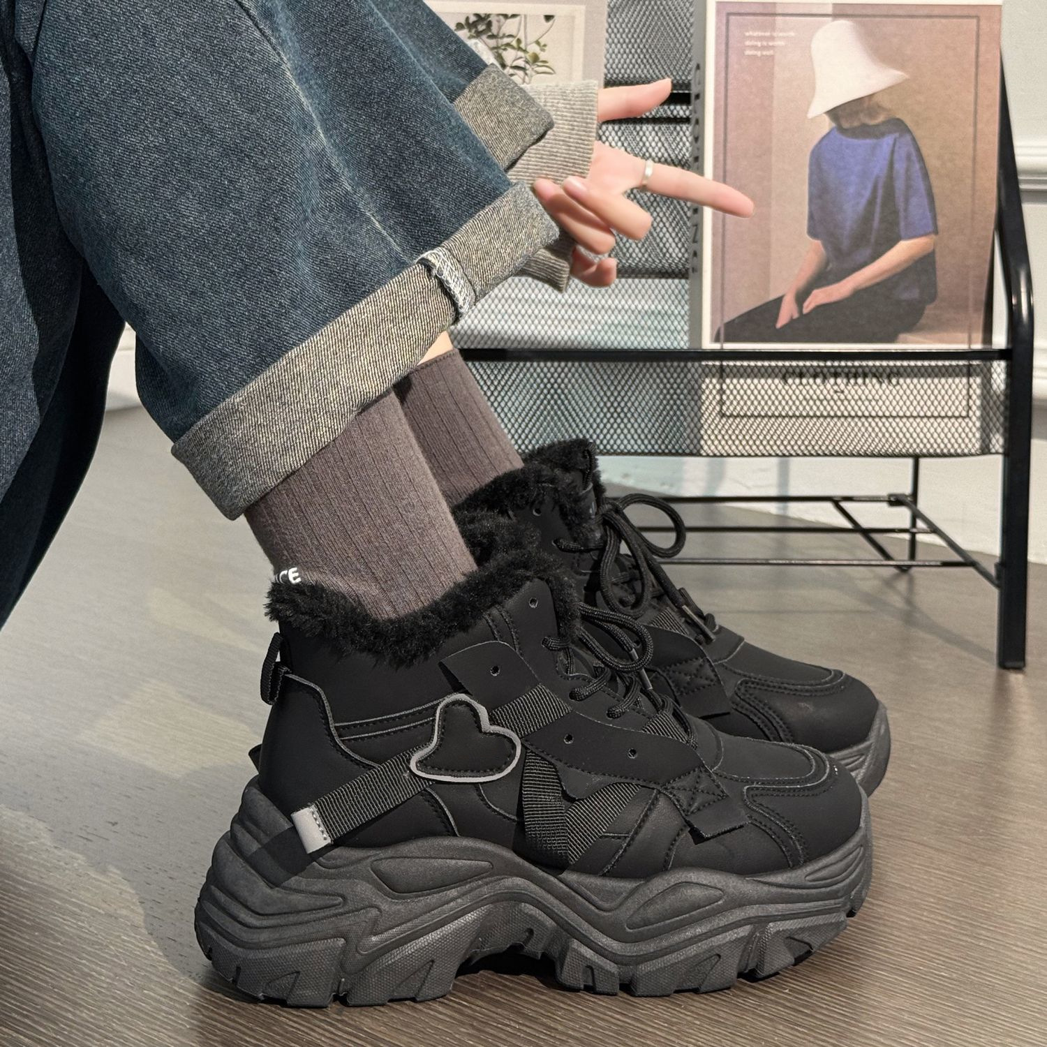 College Student Cotton 2025 Winter Hot-selling Plush Thickened White Sneakers Korean Version Ins Trendy Fashion Warm Dad_vogvips.com