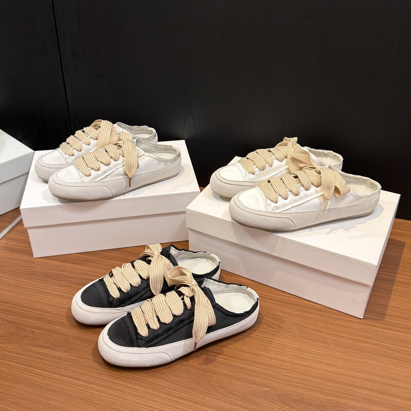 Women's satin shoes, 2026 autumn new collection, ballet flats, German training shoes, niche retro casual sneakers, versatile and comfortable slip-ons