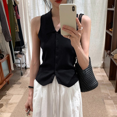 黒のポロカラーラペルニットトップ夏スリムフィットピンチウエストニッチボタンノースリーブキャミソールレディースチョッキ