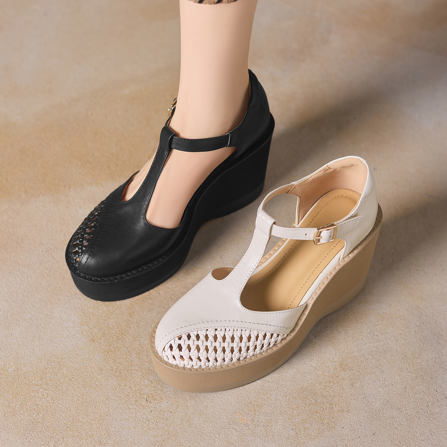 Sandal cao gót nữ quai ngang khóa T, đế dày platform, gót 9.5 cm — đen