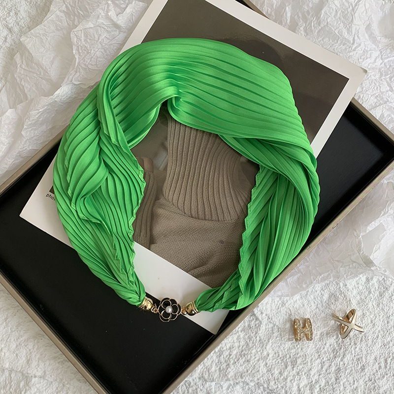 Pañuelo de seda arrugado de seda de imitación magnética con hebilla de rosa de color sólido de verano, protector solar, bufanda decorativa profesional ligera de todo fósforo