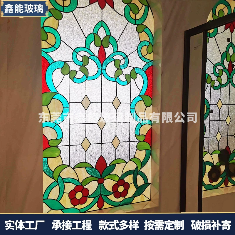 Прямые продажи от производителя: красочная ретро-рисованная витражная перегородка с тиснением в стиле Тиффани для церкви или художественного оформления.