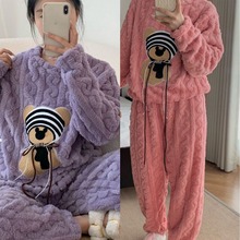 冬季保暖珊瑚绒睡衣套装家居服女学生卡通加绒加厚宽松两件套外穿
