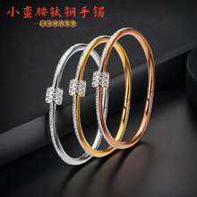 �W�����u�p���֭h���P��Ʒ�����CŮ�M����С�U������ɫ���l