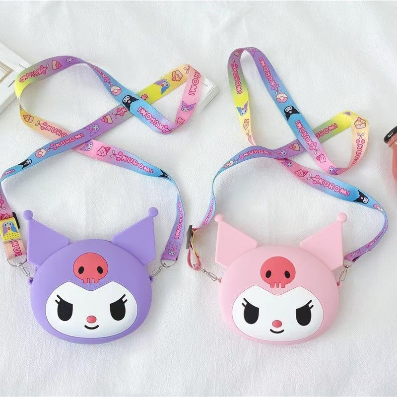 Kids' Kuromi-style bags are hot-selling, fashionable, mini, lightweight, and available for dropshipping. They're trendy, cute, and fun.