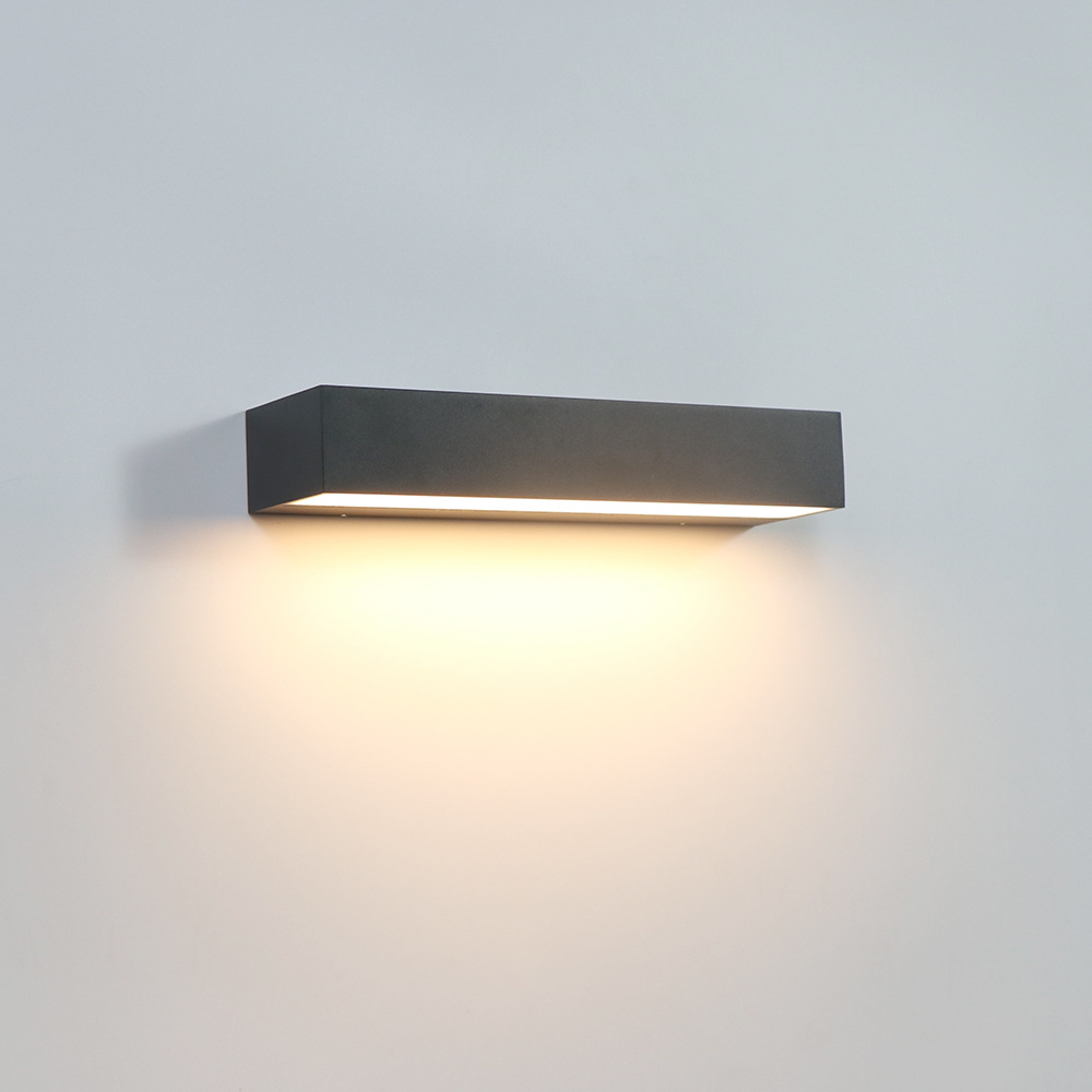 lámpara de pared al aire libre impermeable largo patio puerta de pared luminosa creativa unilateral lámpara de pared simple moderna al aire libre