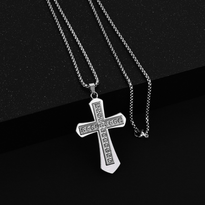 Diamond Cross Necklace Personalized Hip Hop Style For Unisex_voghion.com