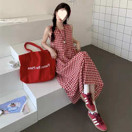 红格子无袖背心连衣裙女夏新款法式复古森系减龄长裙