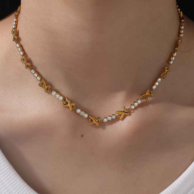 Qianbaiyi ジルコンホワイトダイヤモンドブレスレットステンレス鋼メッキ 18 K ゴールド X 字型ネックレス絶妙なファッションネックレスハンドジュエリー卸売|undefined