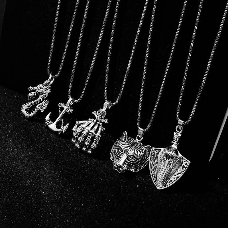 Necklace stainless steel hip-hop style for men and women